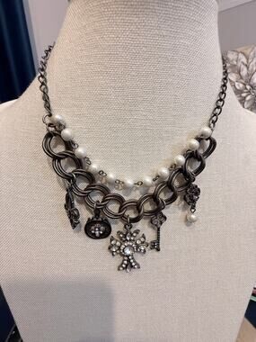 NY & Co Vintage Charm Statement Necklace 16” Cross Key Pearl Beaded